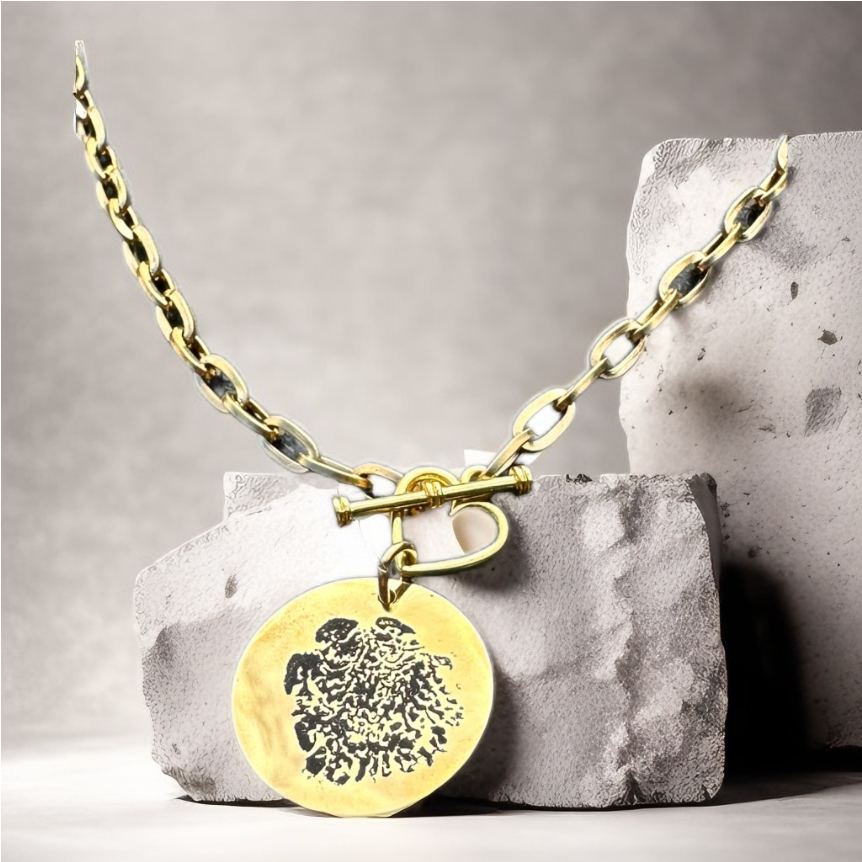 Double sided kiss and foot print on heart toggle clasp
